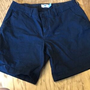 Black old navy shorts size 6